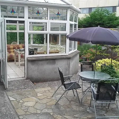 Hazelbrook Bed & Breakfast