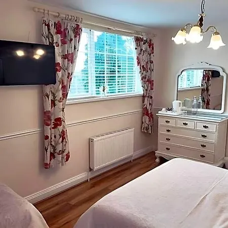 Bed & Breakfast Hazelbrook 3*
