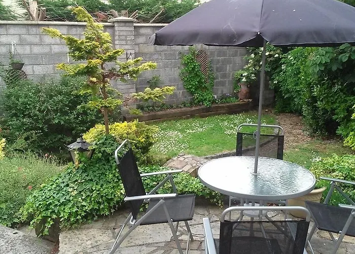 Hazelbrook Bed & Breakfast 3*